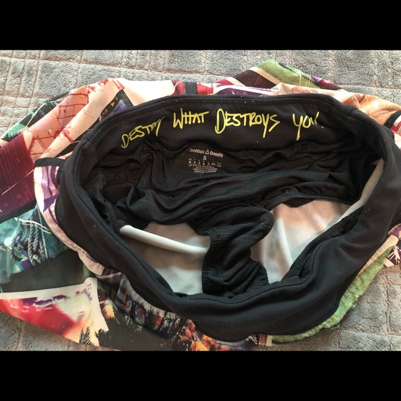 LOT- LADIES REEBOK SPEEDWICK LINED RUNNING SHORTS - Picture 14 of 16